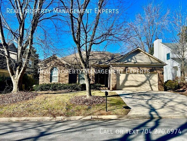 Building Photo - 109 Claremont Way