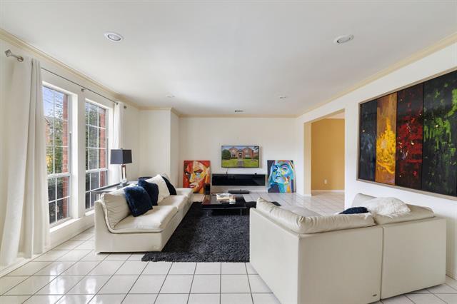 Building Photo - 2116 Houlton Ln