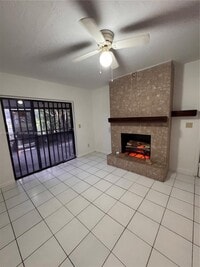 Building Photo - 3625 SW 70th Ave
