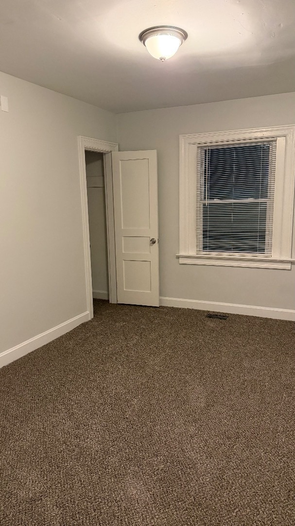 Building Photo - 914 Clark St