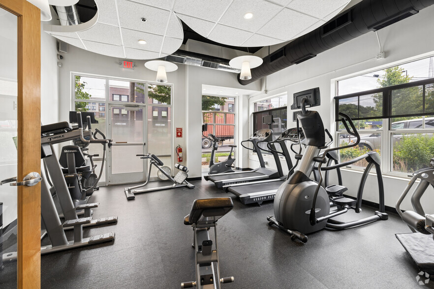 Fitness Center - 3020 On the Rail
