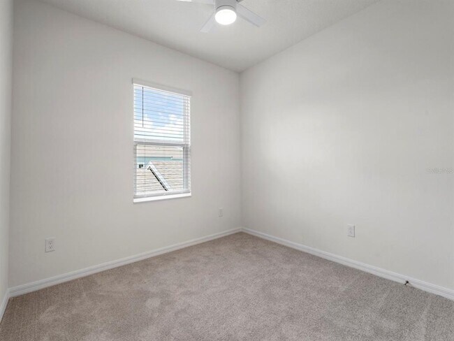 Building Photo - 1440 SILVER LINING Way