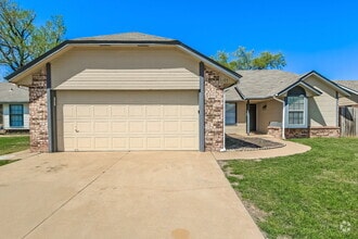 Building Photo - 1105 Northridge Rd