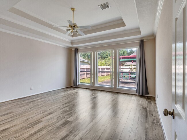 Building Photo - 3902 Breaux Bridge Ln