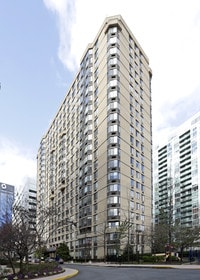 Building Photo - Waterside Square North