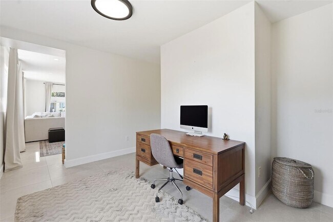 Building Photo - 6336 S Lansdale Cir