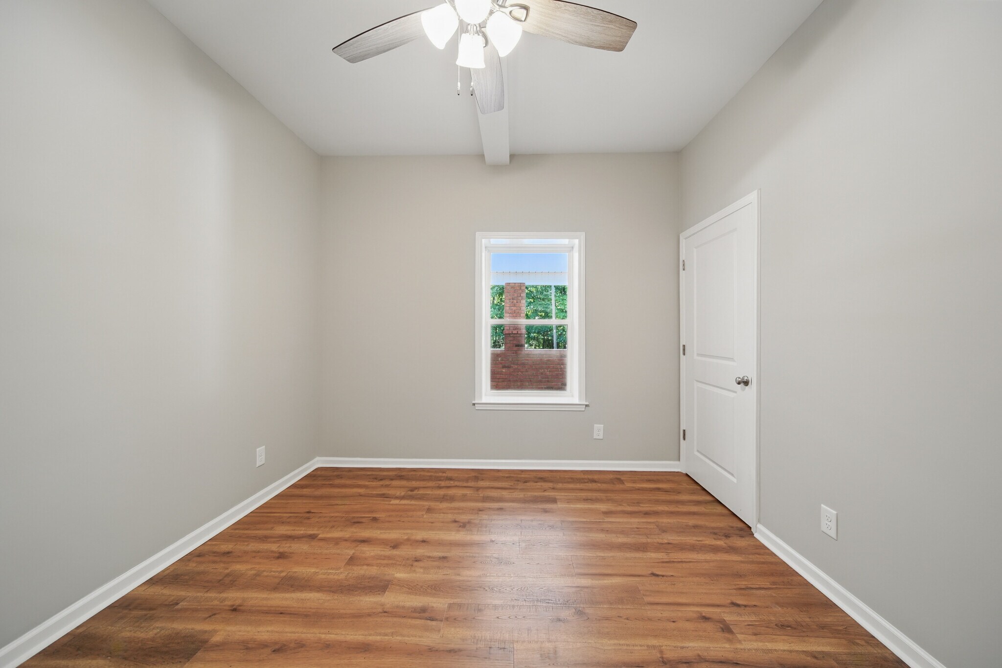 2nd bedroom - 216 Legion Dr