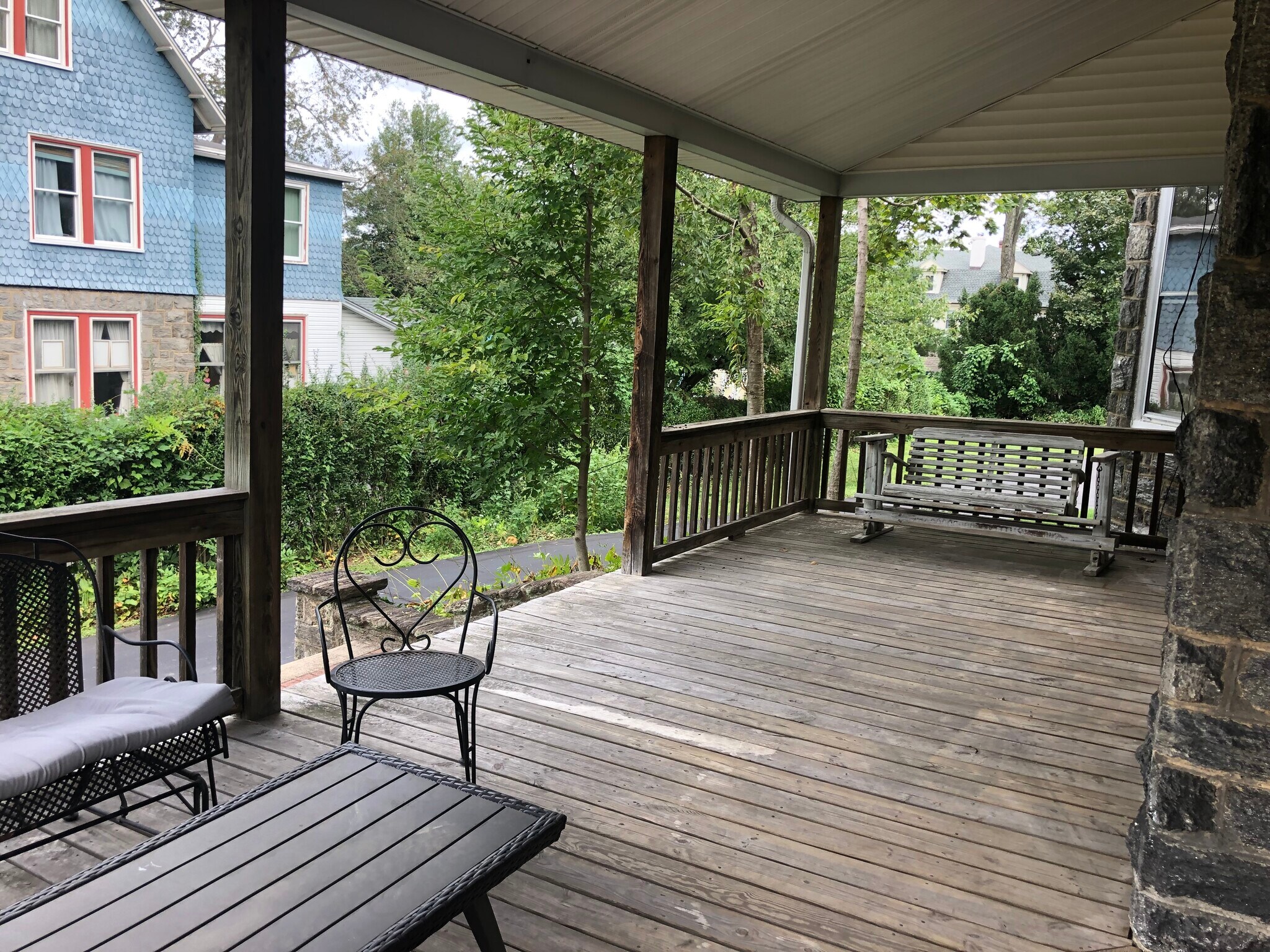 Front Wrap Around Porch - 1511 Spring Ave