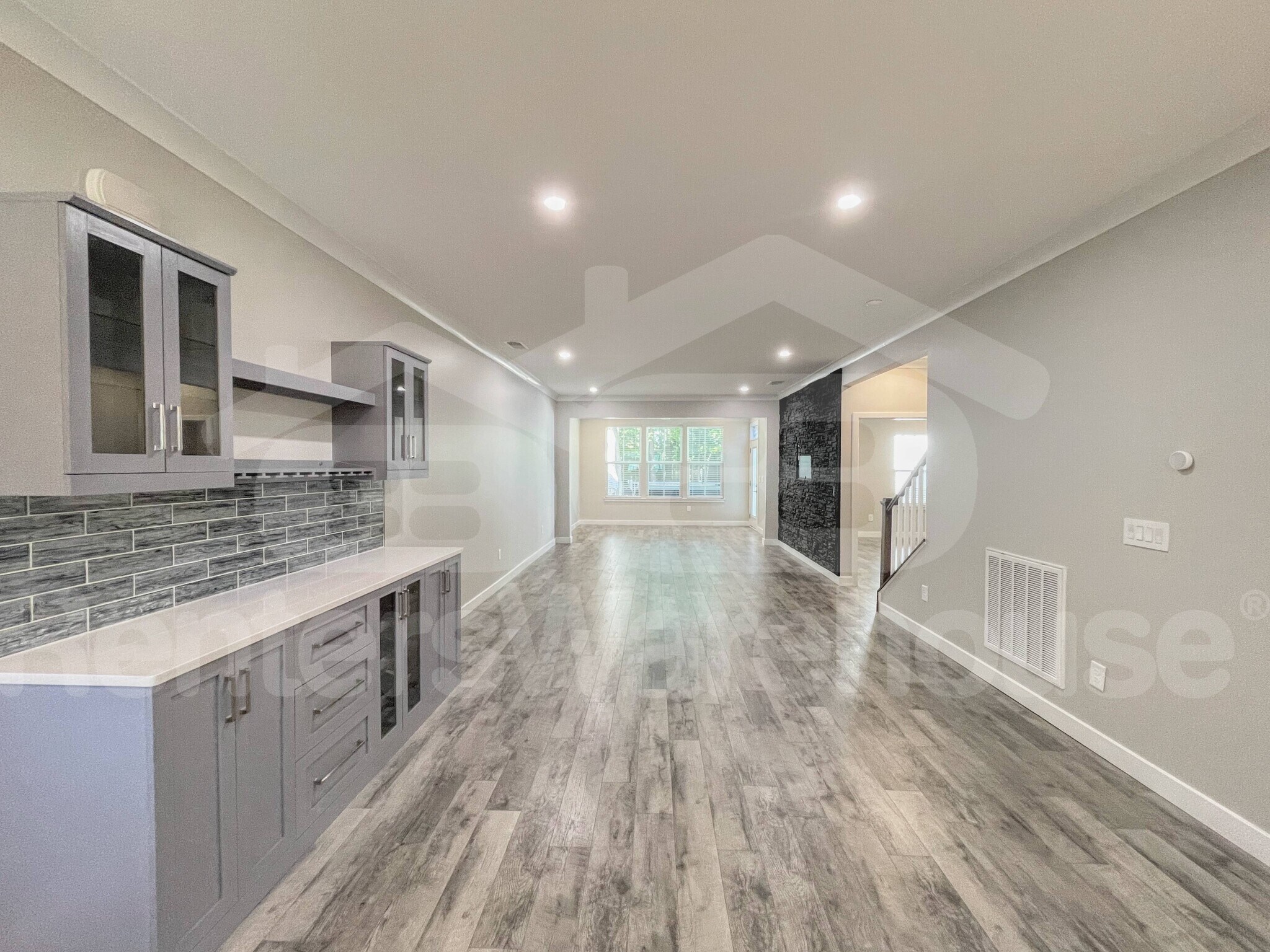 Building Photo - 1907 Doubloon Way