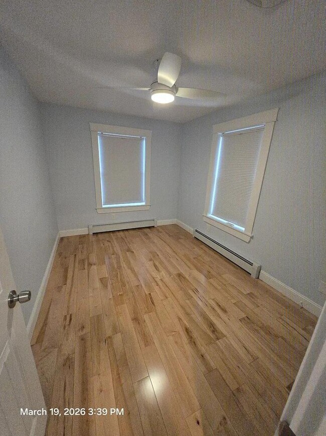 Building Photo - 21 Juniper St