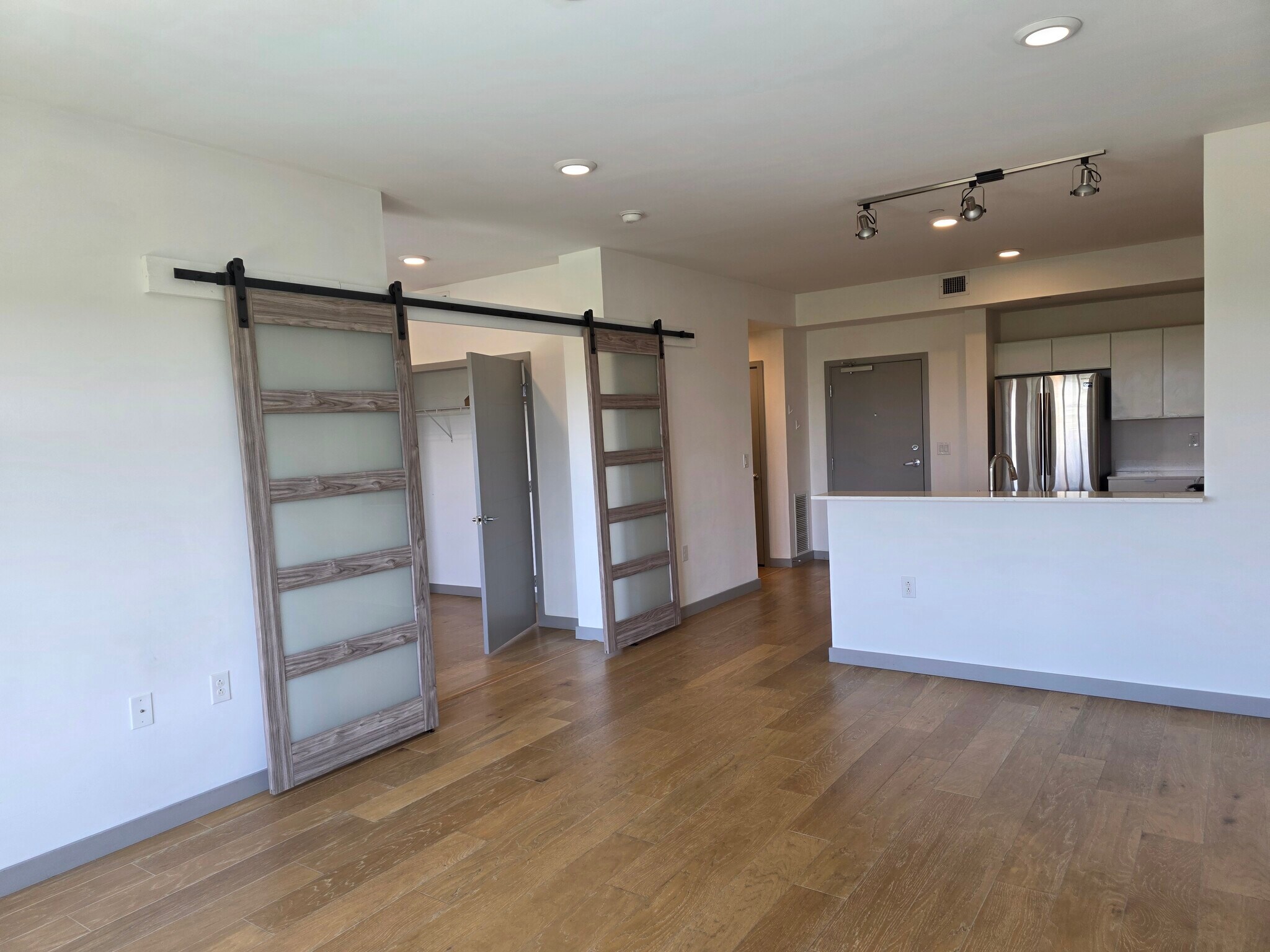 Living Room - 400 Herron Dr