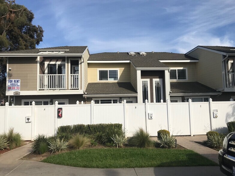 Building Photo - 1798 Pomona Ave