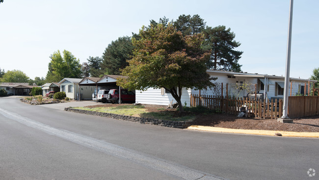 Building Photo - Edgewood Park