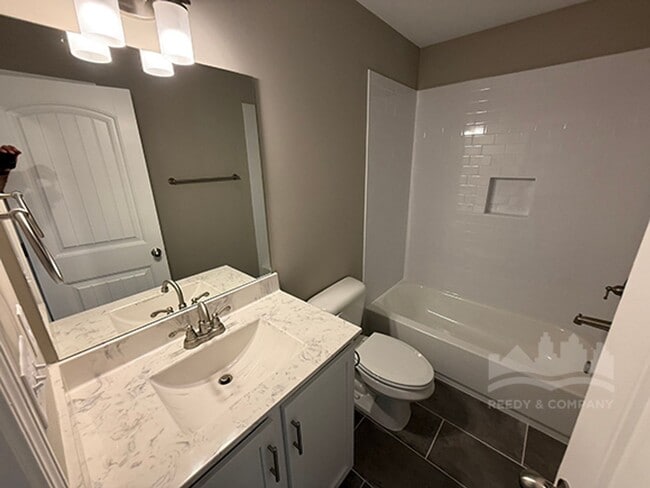 Building Photo - 9695 Bloomington Cir