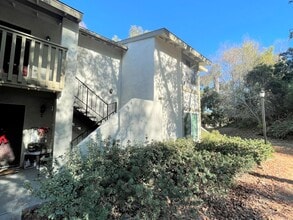 Building Photo - One Bedroom Condo in Mission Viejo!