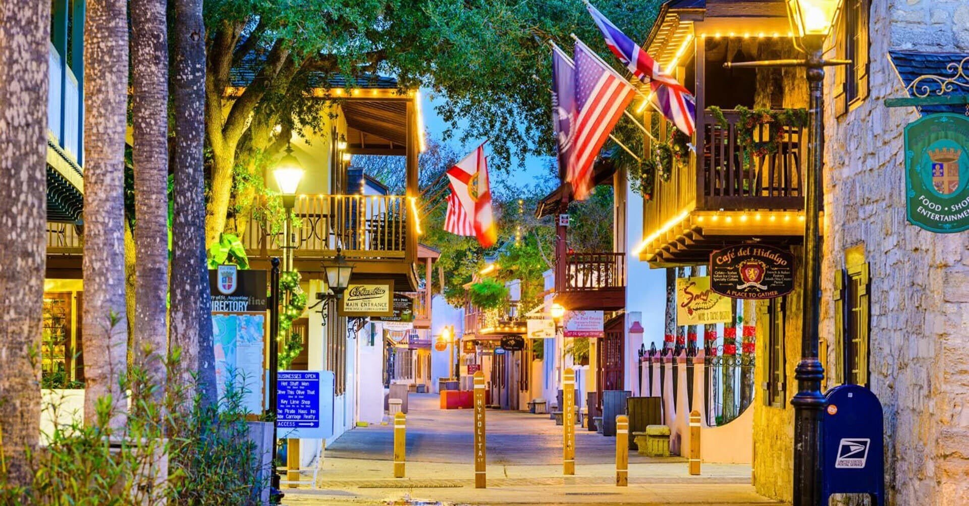 Building Photo - 53 Palmones St