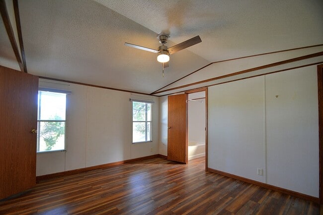 Building Photo - 110 Garner Rd