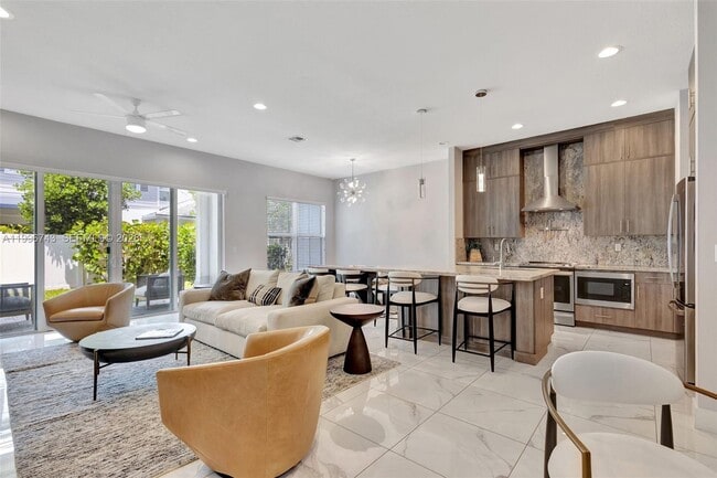 Building Photo - 4921 Pointe Midtown Way