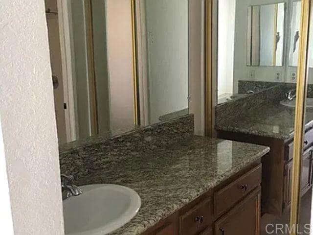 Building Photo - 1041 Ficus Ln