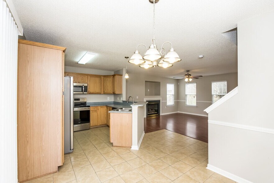 Building Photo - 7920 Trotter Rd