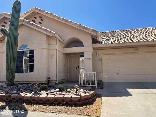 Building Photo - 3741 W Spinnaker Ln