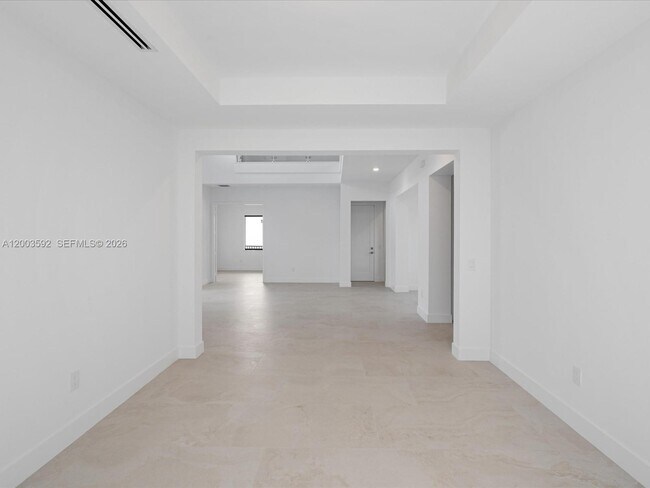 Building Photo - 19602 NE 14th Ct