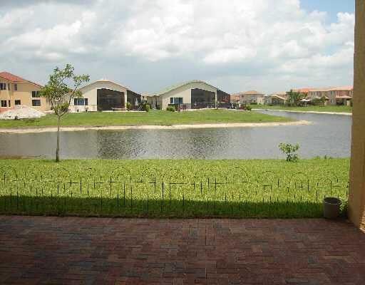Building Photo - 121 Tuscany Dr