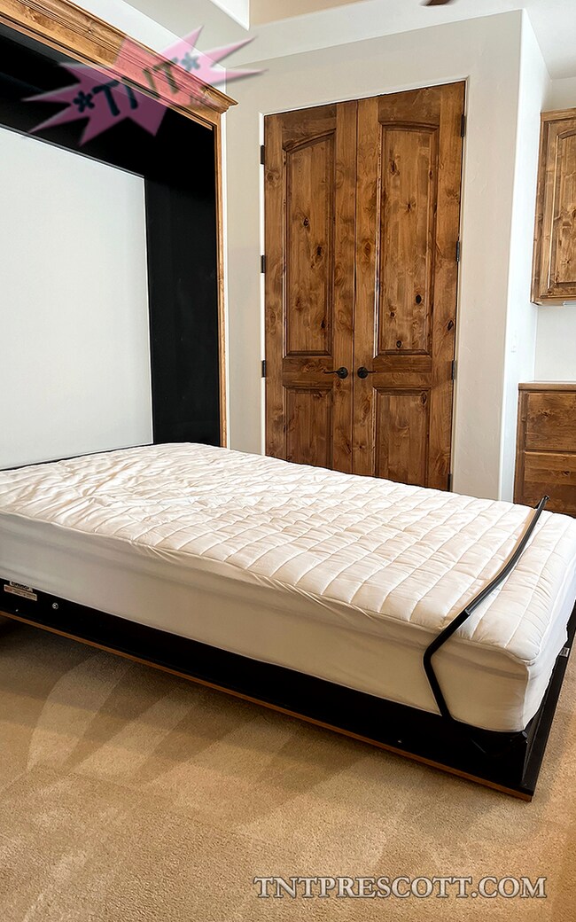 Building Photo - Home in Forest Trails HOA ~ HOLD