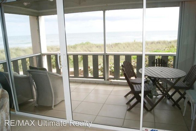 Building Photo - 1555 NE Ocean Blvd