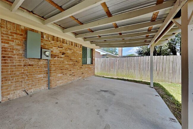 Building Photo - 10207 Horseshoe Bend Dr