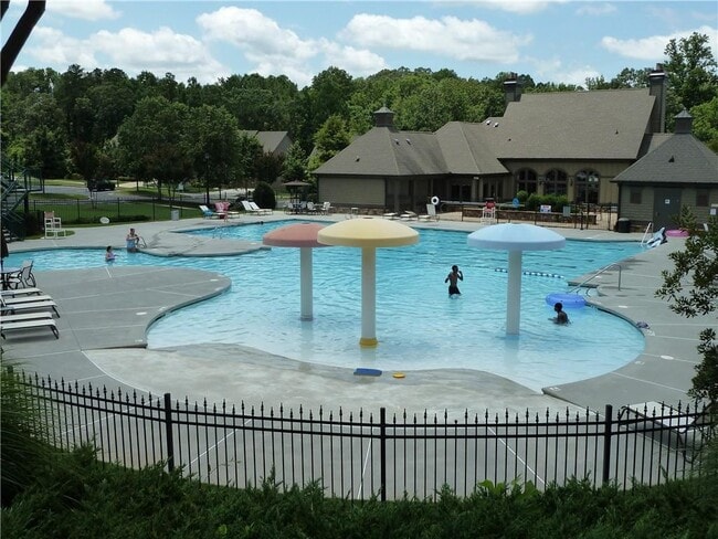 Building Photo - 1490 Avalon Creek Rd