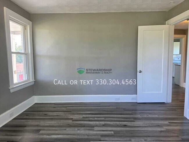 Building Photo - 12990 Lincoln Way W