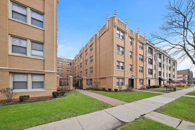 Building Photo - 1931 Grove Ave