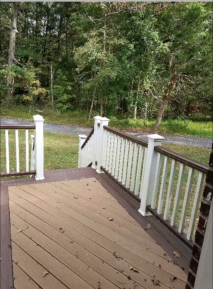 Building Photo - 3709 Woodburn Dr