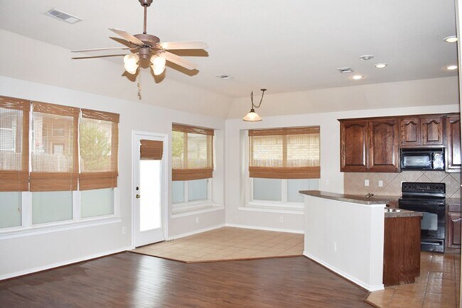 Building Photo - 8617 Corral Cir