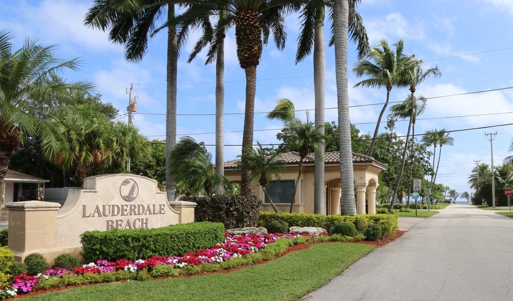 Local beach, Loggerhead Beach - 3250 NE 28th St
