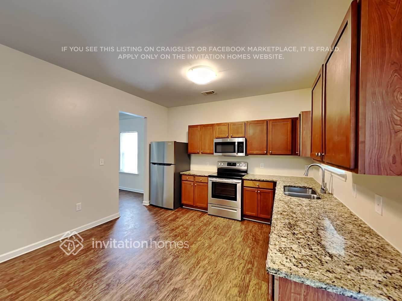 Building Photo - 2465 Valley Creek Dr