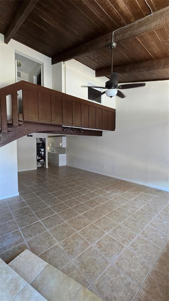 Building Photo - 2421 N 40th Ave