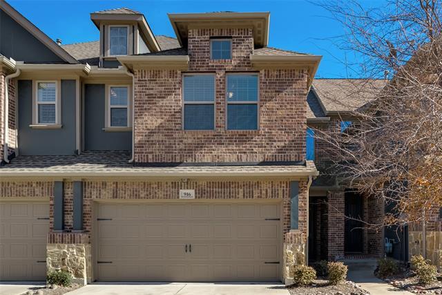 Building Photo - 916 Brookville Ct