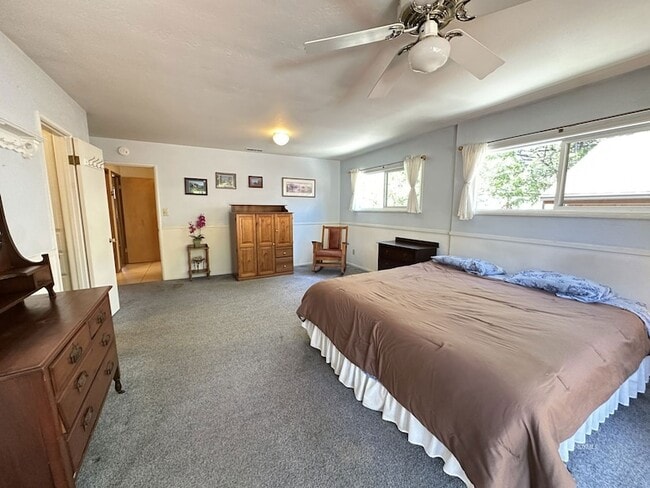 Building Photo - 26748 Mcmahan