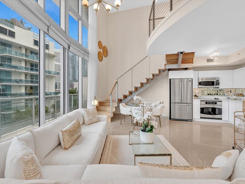 VIEW LIVING DINNING KITCHEN - 90 SW 3rd St