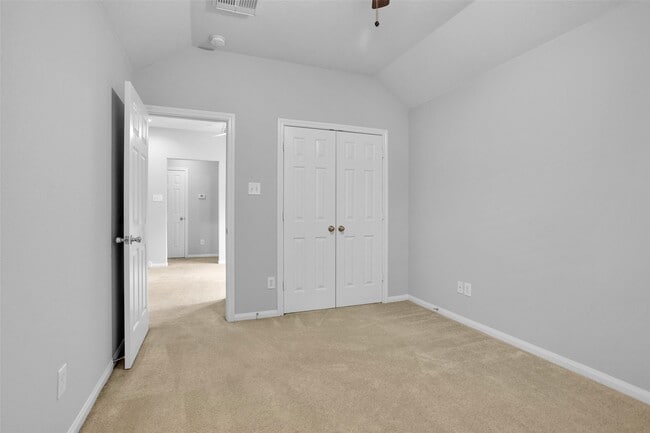 Building Photo - 26 Valewood Pl