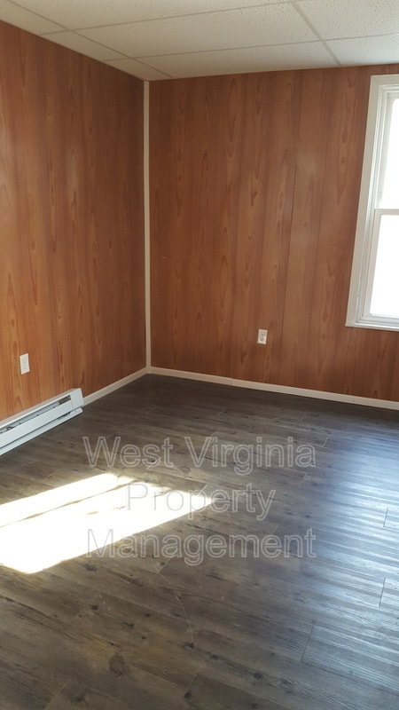 Building Photo - 237 S Heber St