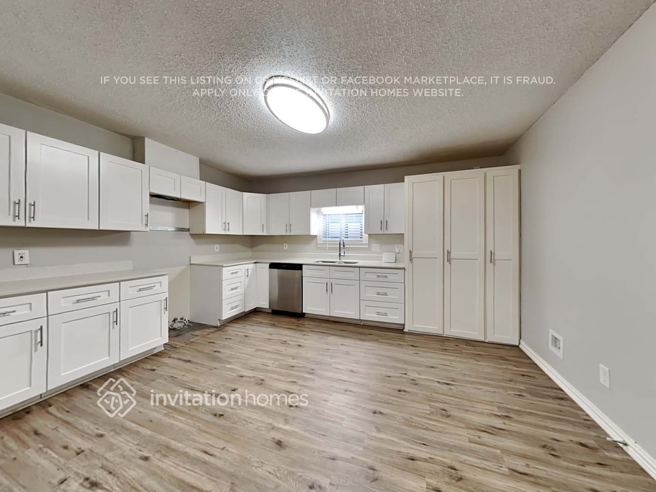 Building Photo - 2417 Moreland Dr