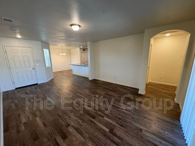 Building Photo - 717 W Perez Ave