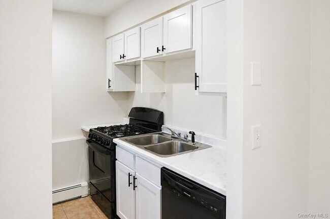 Building Photo - 39 Tanager Rd