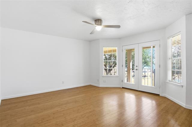 Building Photo - 5810 Marina Dr