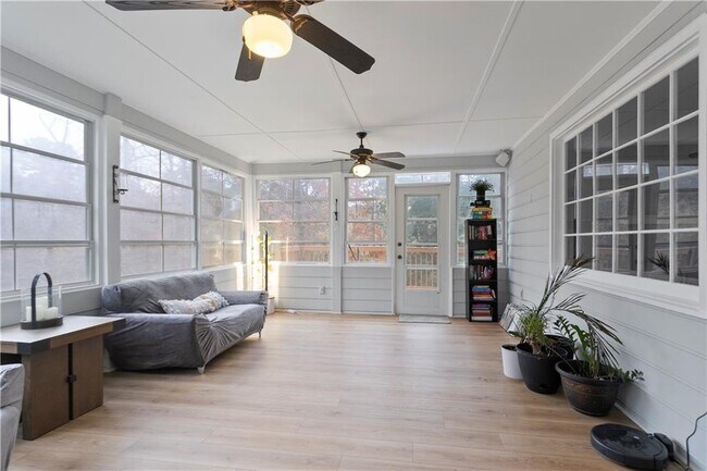 Building Photo - 1510 Wood Thrush Way