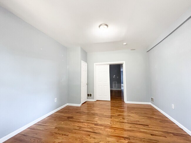 Building Photo - 144 Johnson Ave