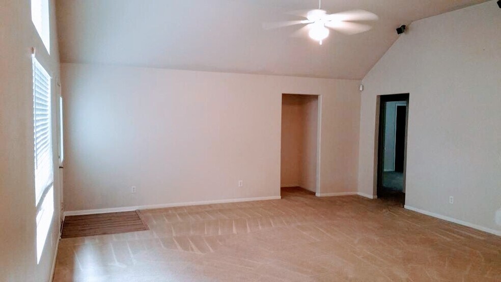 Building Photo - 2342 Urban Forest Ct